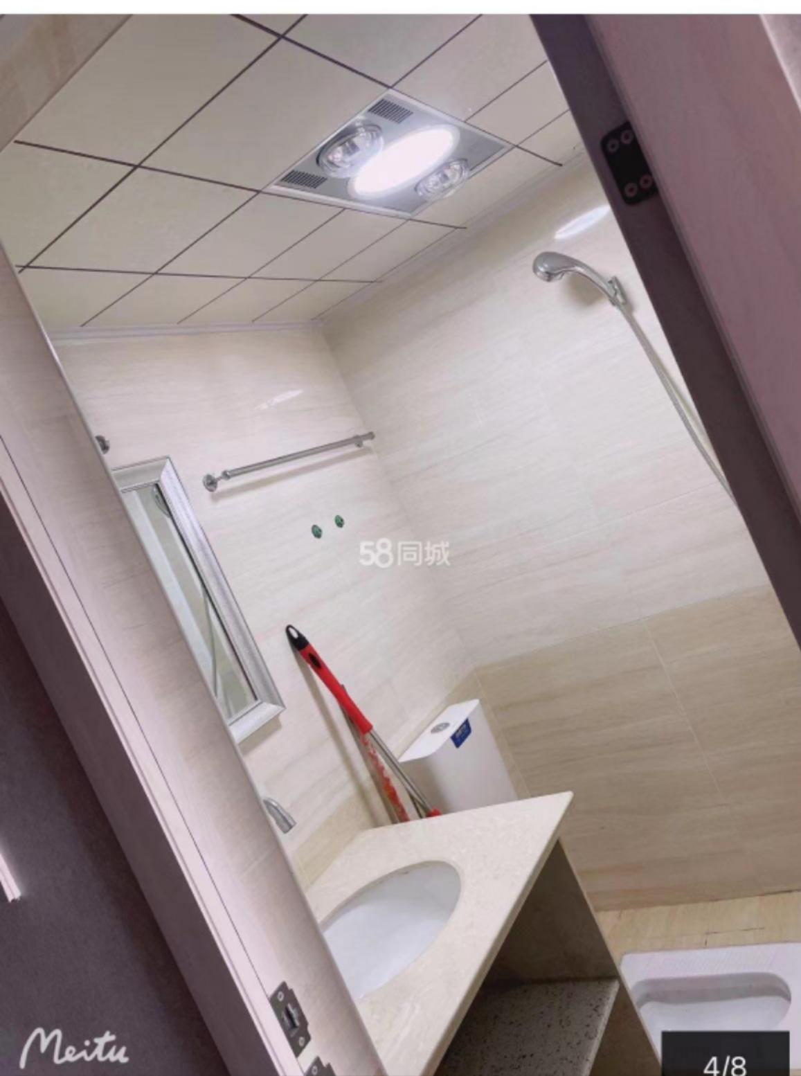 盛世时代广场  1室1厅1卫    1200.0元/月室内图