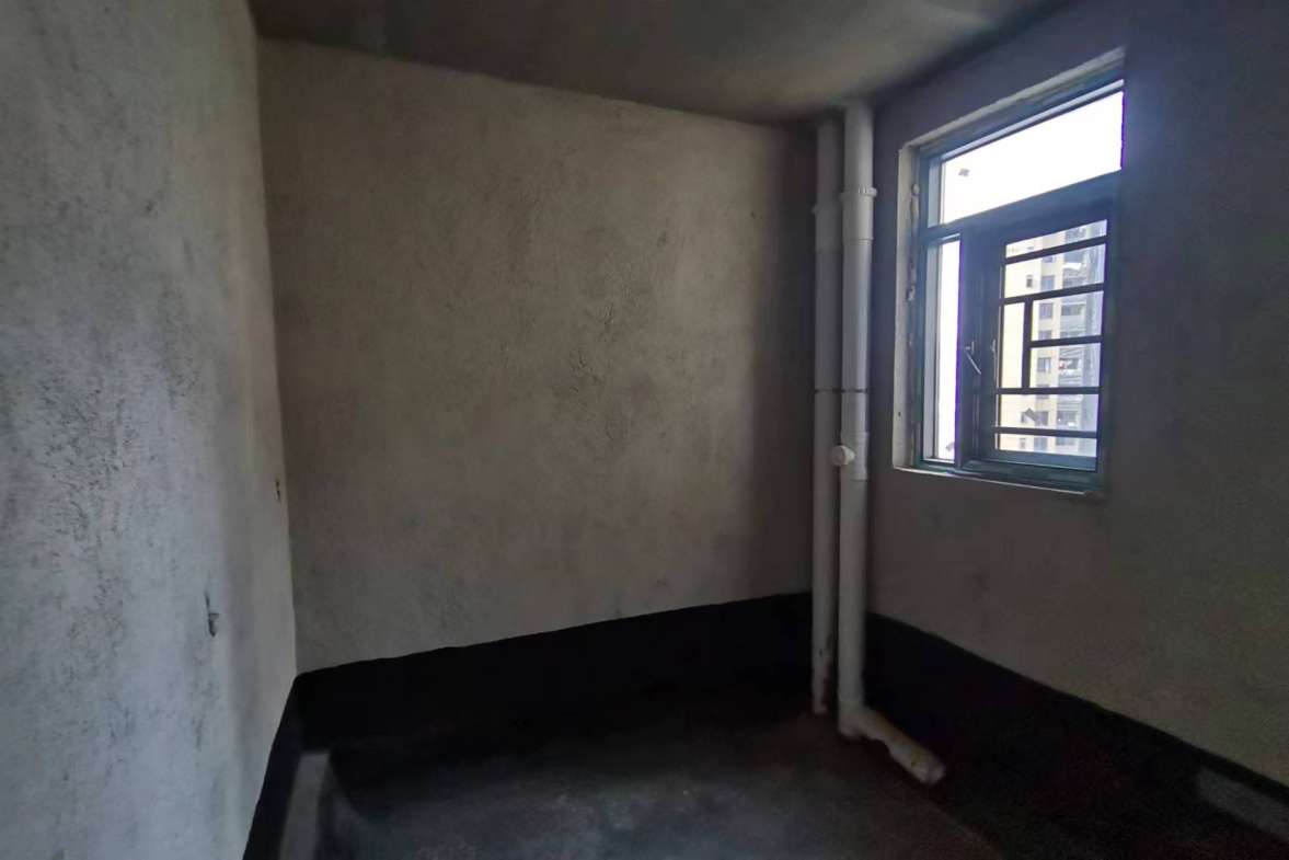 檀香山  4室2厅2卫    110.0万 檀香山  4室2厅2卫    110.0万客厅