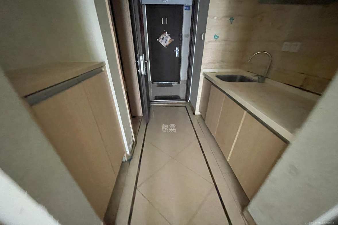 万科金域华府一期  1室1厅1卫   1400.00元/月室内图