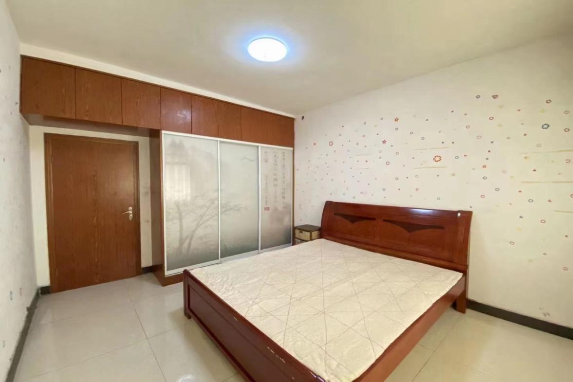 廖家安置小区 2室1厅1卫 800.0元/月 廖家安置小区 2室1厅1卫 800.0元/月室内图