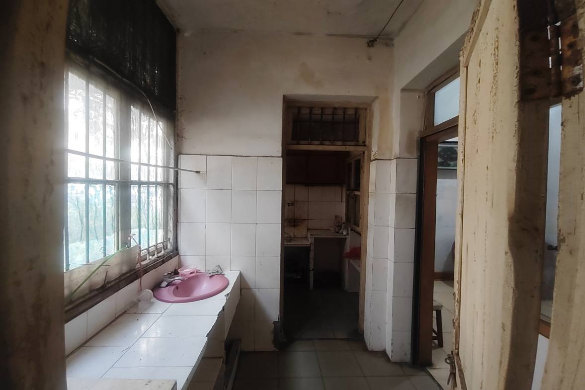 育财农贸市场（民营市场）  3室1厅1卫    800.0元/月室内图