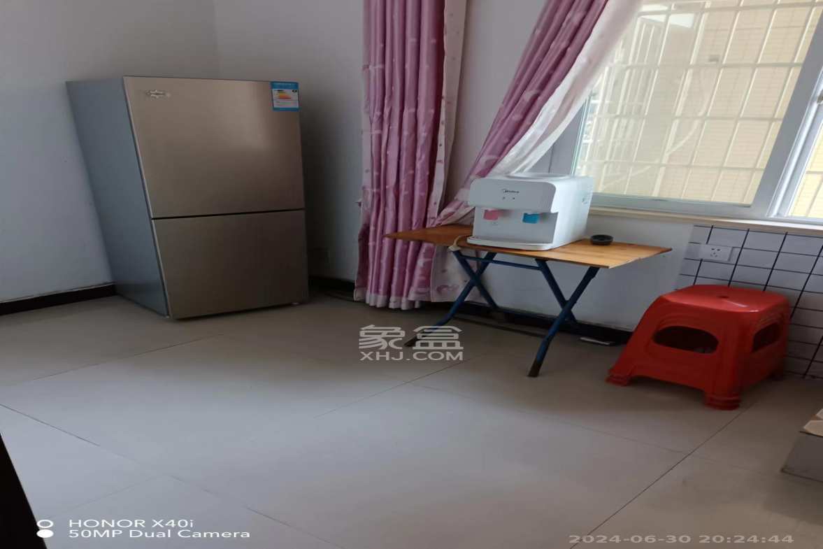 星城新宇黎锦苑  1室1厅1卫    1000.0元/月室内图1