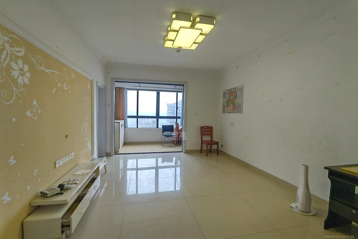 中建梅溪湖中心  3室2厅1卫   2800.00元/月室内图1