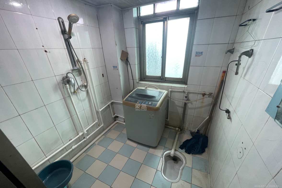 向东园社区(国税局宿舍)  1室0厅0卫    2000.0元/月室内图