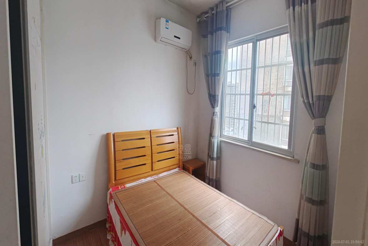 山河锦园 2室2厅1卫 1500.0元/月 山河锦园 2室2厅1卫 1500.0元/月室内图