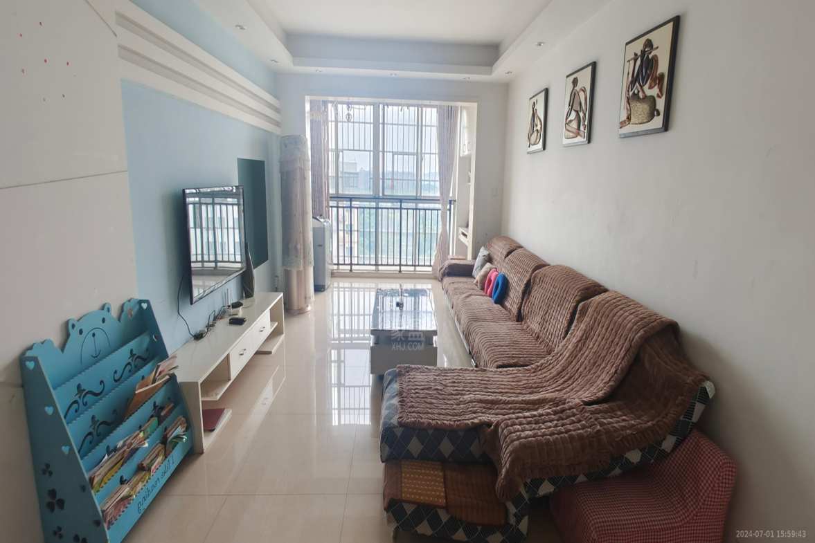 山河锦园 2室2厅1卫 1500.0元/月 山河锦园 2室2厅1卫 1500.0元/月室内图