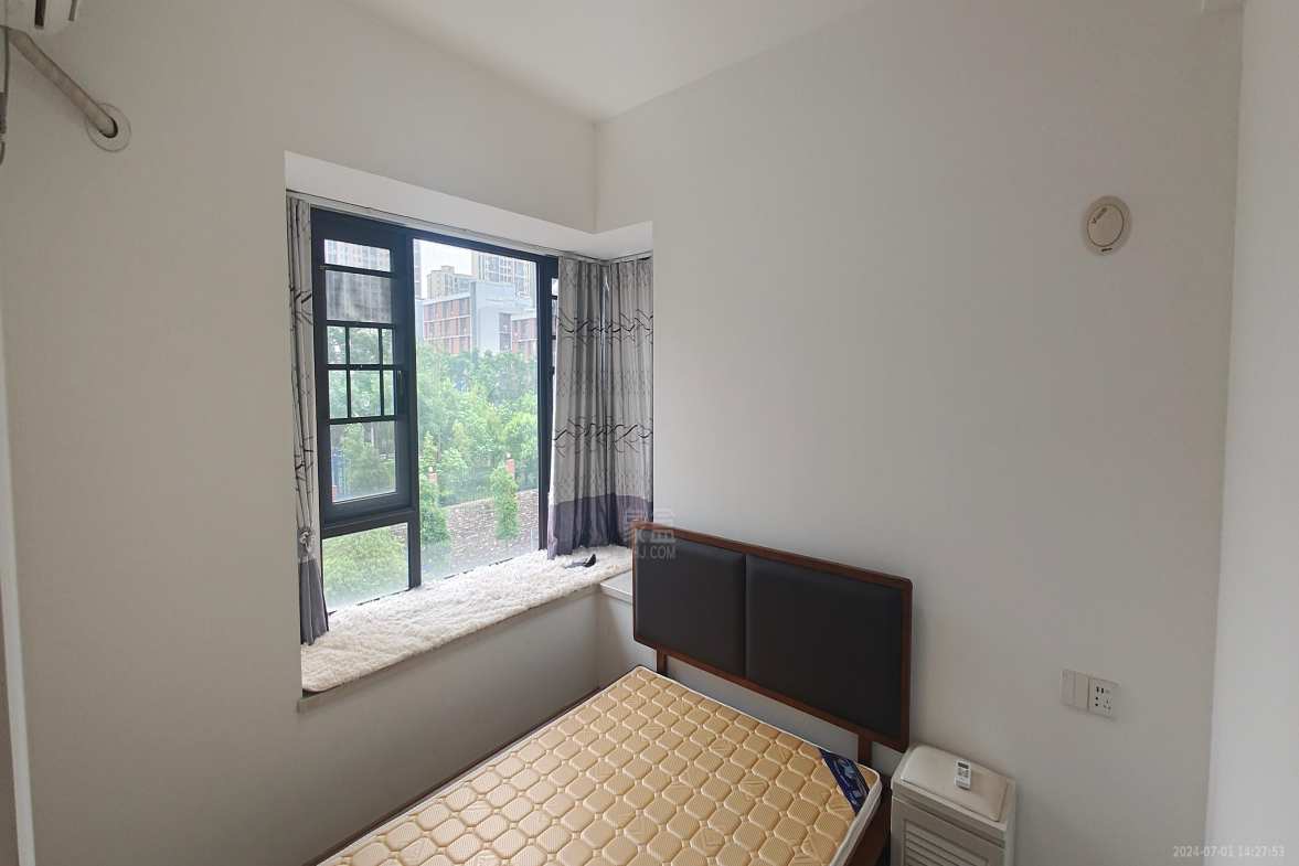 美的翰城  3室2厅2卫    2000.0元/月 美的翰城  3室2厅2卫    2000.0元/月室内图