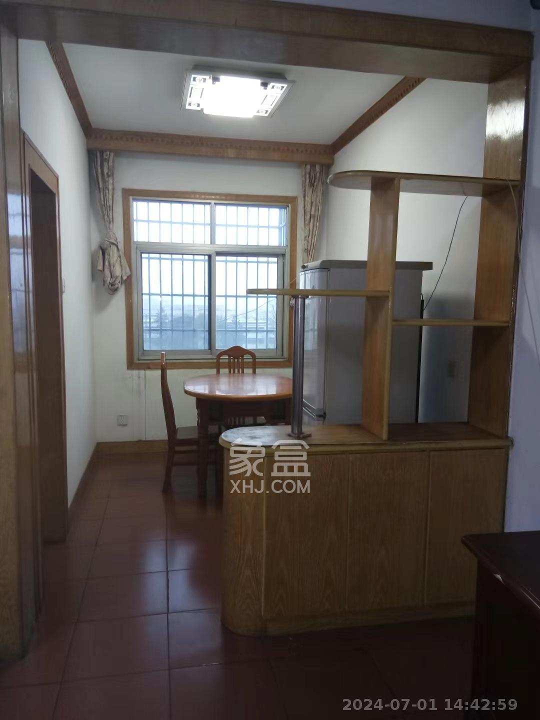 中建五局信和苑四区  2室2厅1卫   1000.00元/月室内图