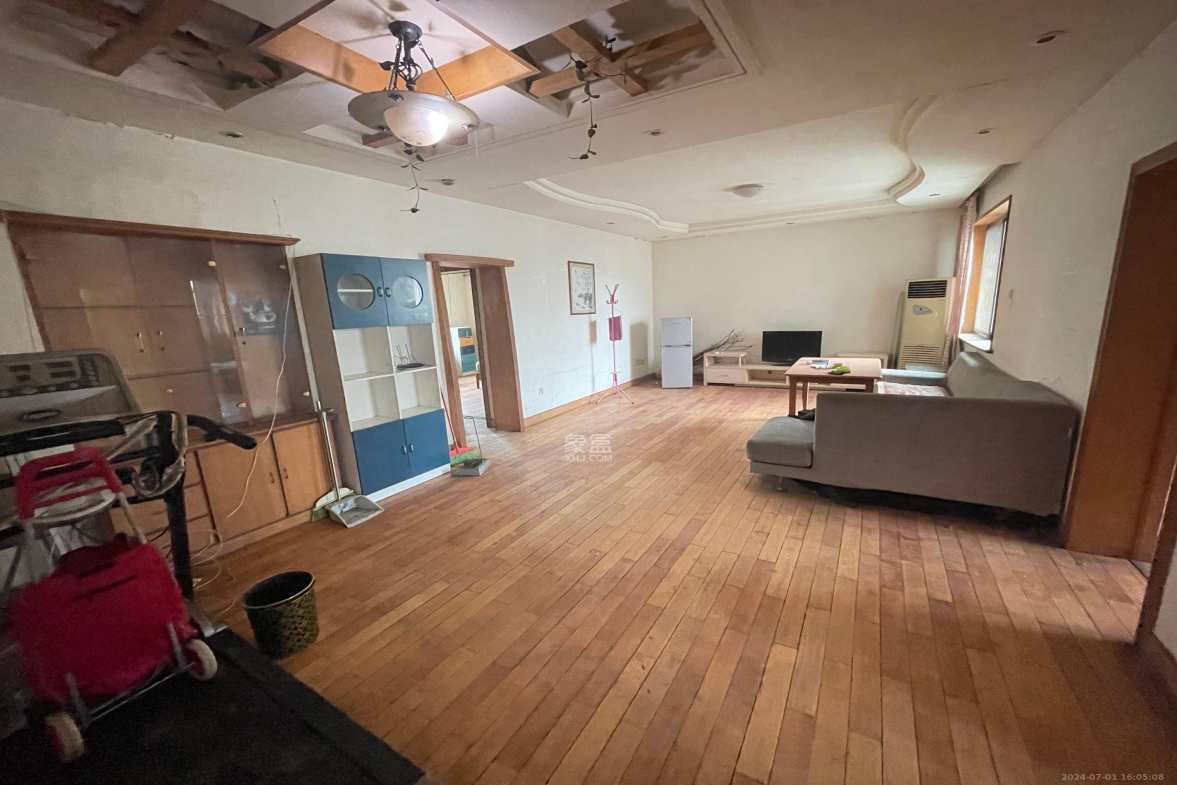 向东园社区(国税局宿舍)  1室0厅0卫    2000.0元/月室内图