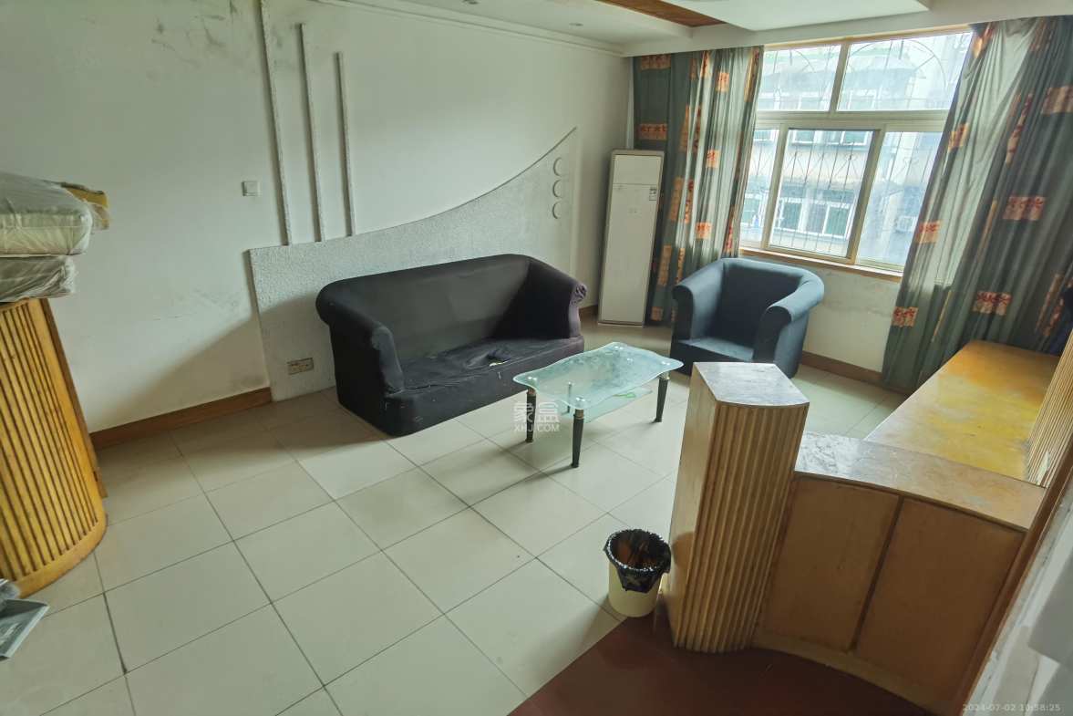 建丰公寓（长沙卷烟厂宿舍）  2室1厅1卫    1500.0元/月室内图