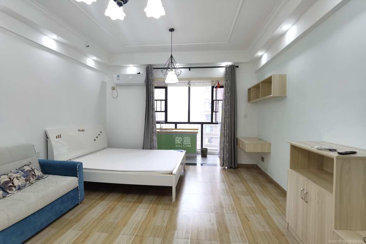 润和紫郡一期  1室1厅1卫    1300.0元/月室内图