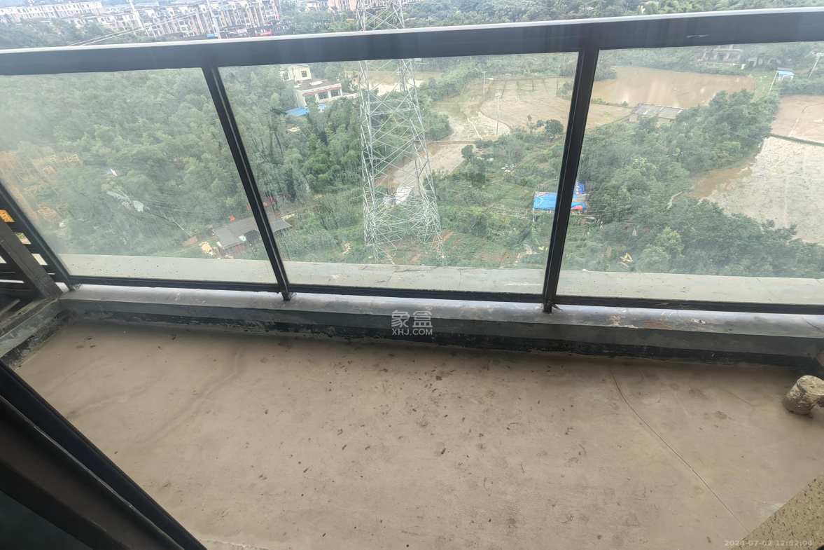 绿城高尔夫小镇 1室1厅1卫 1100.0元/月 绿城高尔夫小镇 1室1厅1卫 1100.0元/月室内图