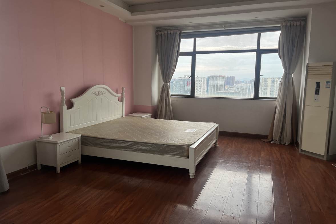 时尚新天地(平和堂) 1室1厅1卫 1100.0元/月 时尚新天地(平和堂) 1室1厅1卫 1100.0元/月户型图