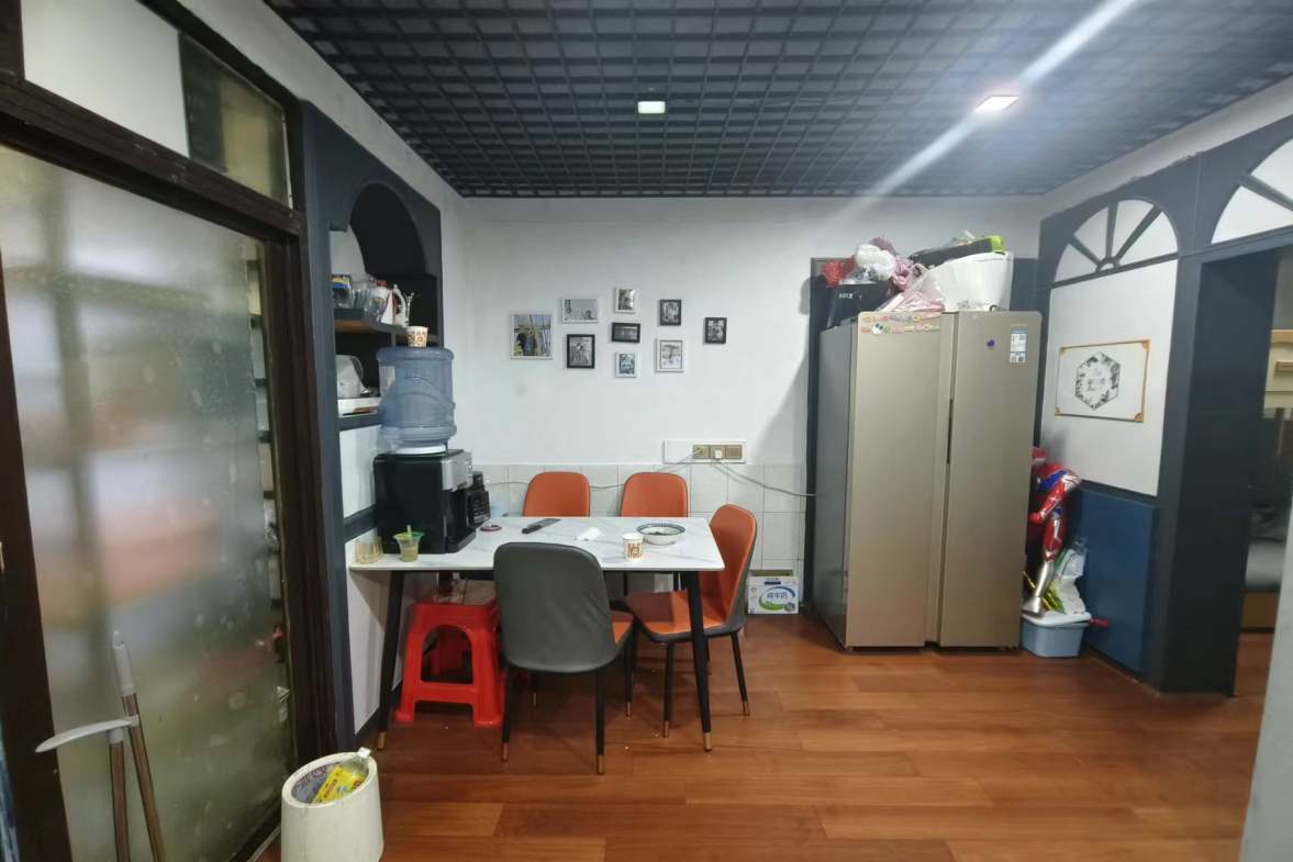 旁山冲  2室1厅1卫   40.00万 旁山冲  2室1厅1卫   40.00万户型图