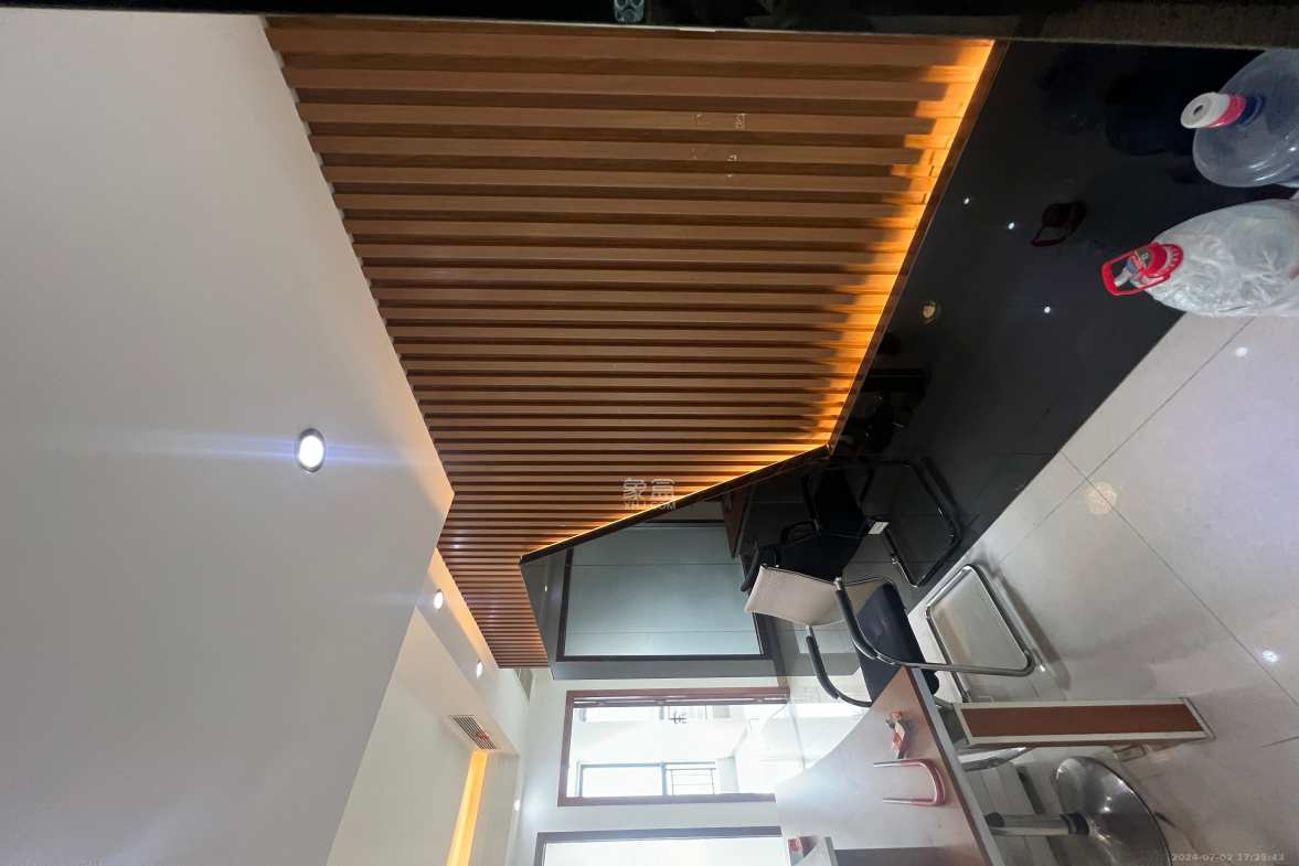 东城港 1室1厅1卫 13000.0元/月 东城港 1室1厅1卫 13000.0元/月室内图