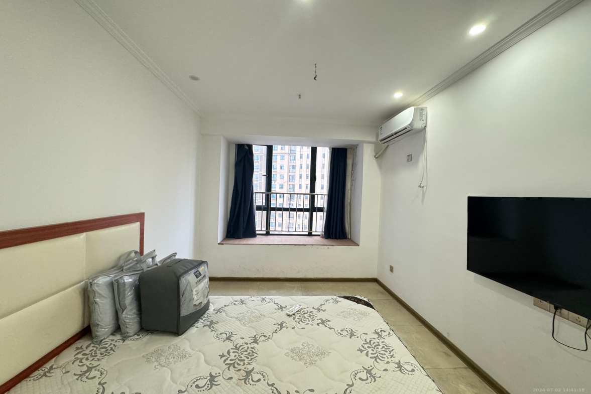 洋湖时代 1室1厅1卫 1200.0元/月 洋湖时代 1室1厅1卫 1200.0元/月室内图