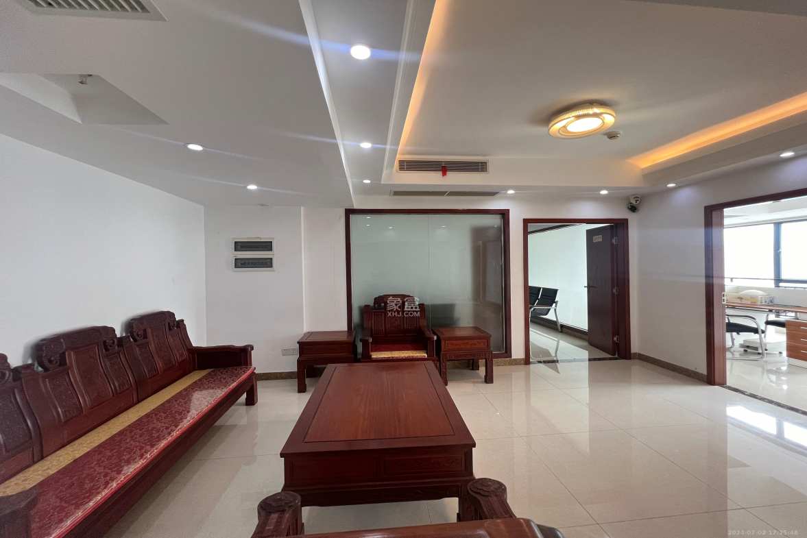 东城港 1室1厅1卫 13000.0元/月 东城港 1室1厅1卫 13000.0元/月室内图