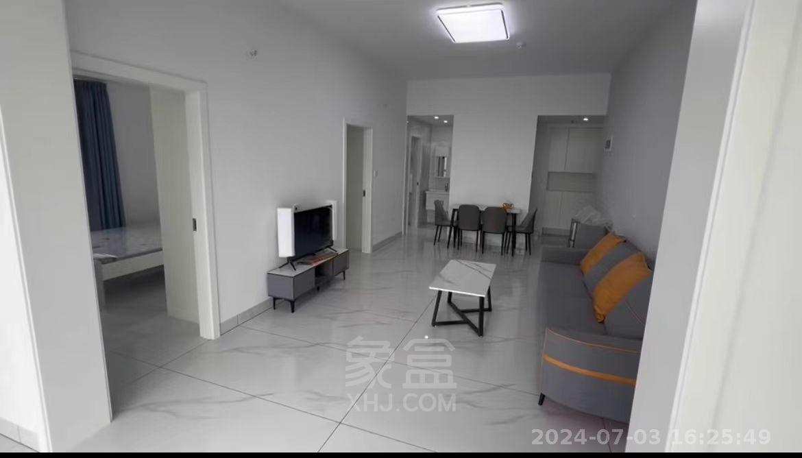 中泰财富湘江 2室2厅1卫 2300.0元/月 中泰财富湘江 2室2厅1卫 2300.0元/月室内图