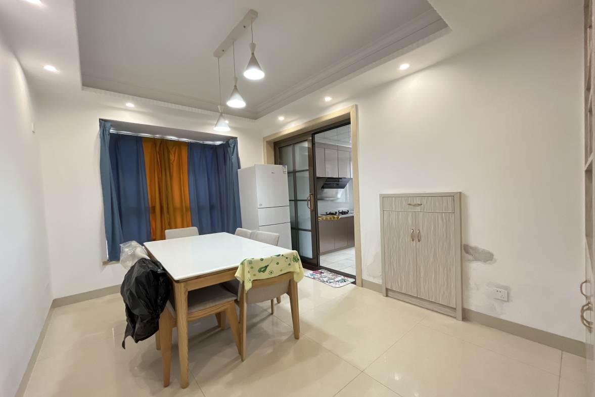 君馨名邸  3室2厅1卫    1900.0元/月室内图