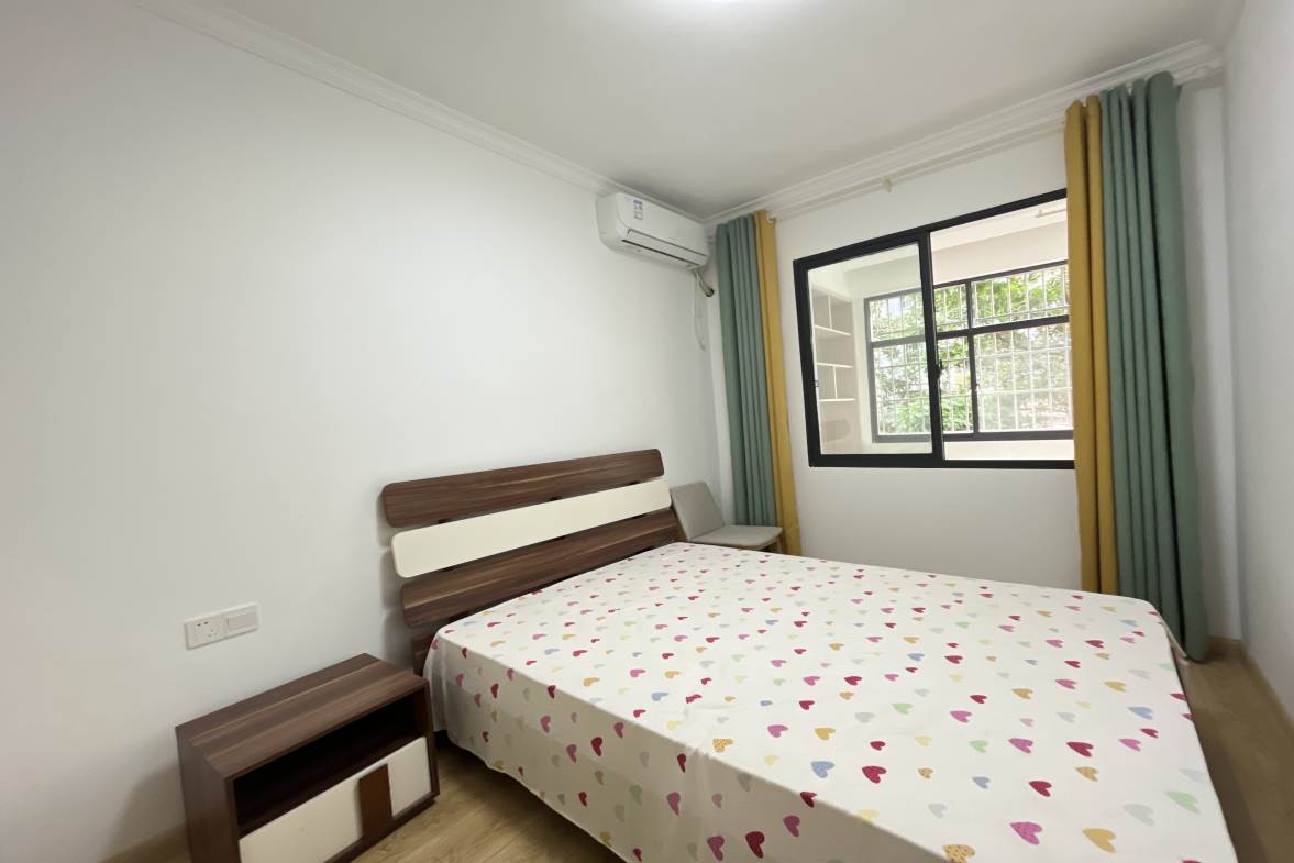 君馨名邸  3室2厅1卫    1900.0元/月室内图