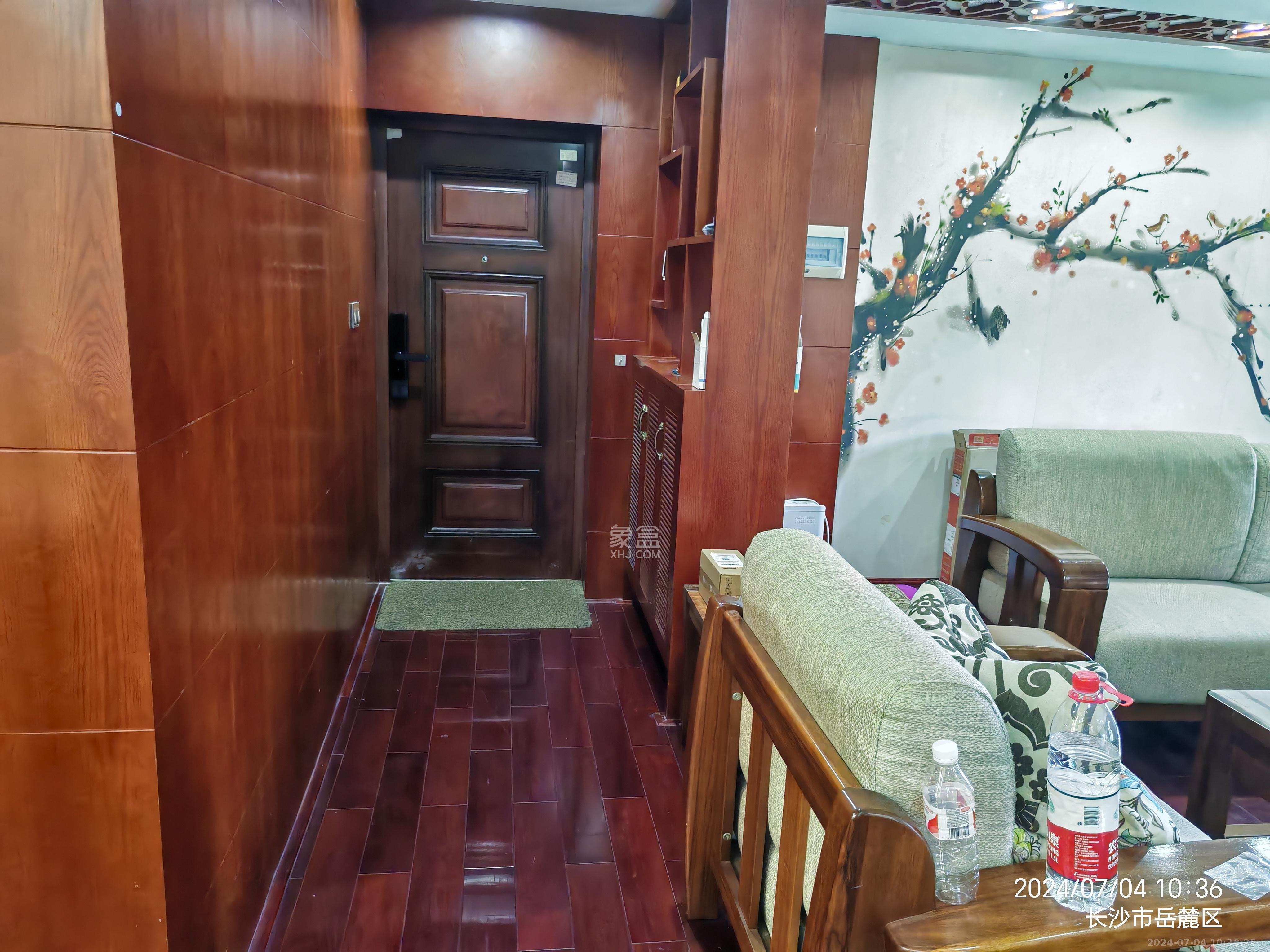 永祺西京  4室2厅2卫   4800.00元/月
