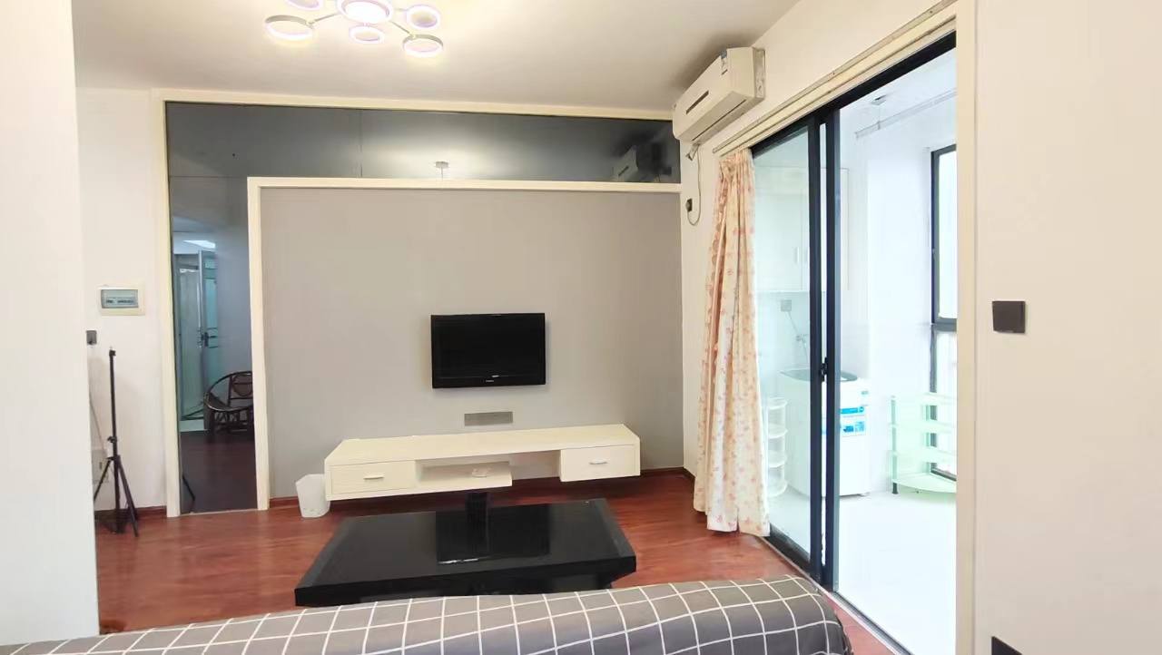 名仕华府  1室0厅0卫   1400.00元/月室内图