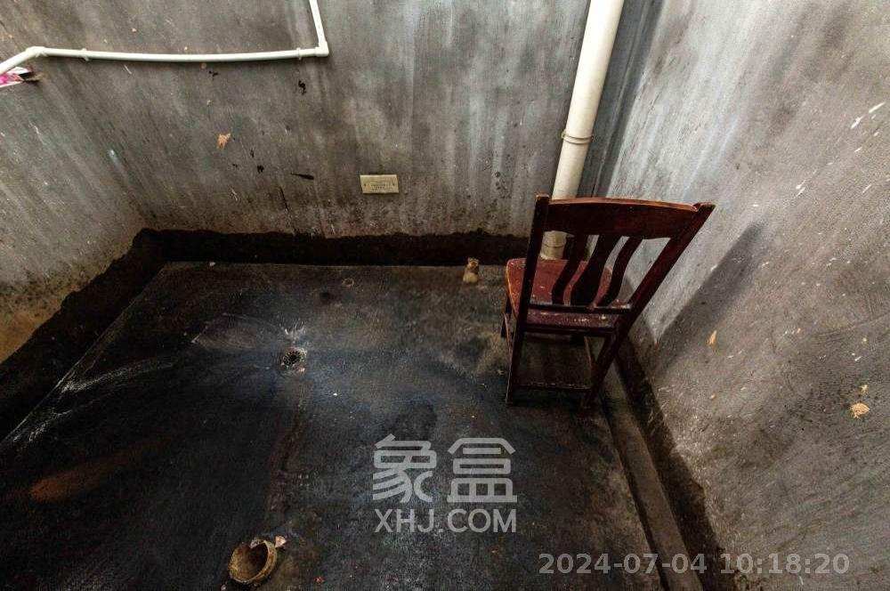 中城丽景香山园  3室2厅2卫   1800.00元/月室内图