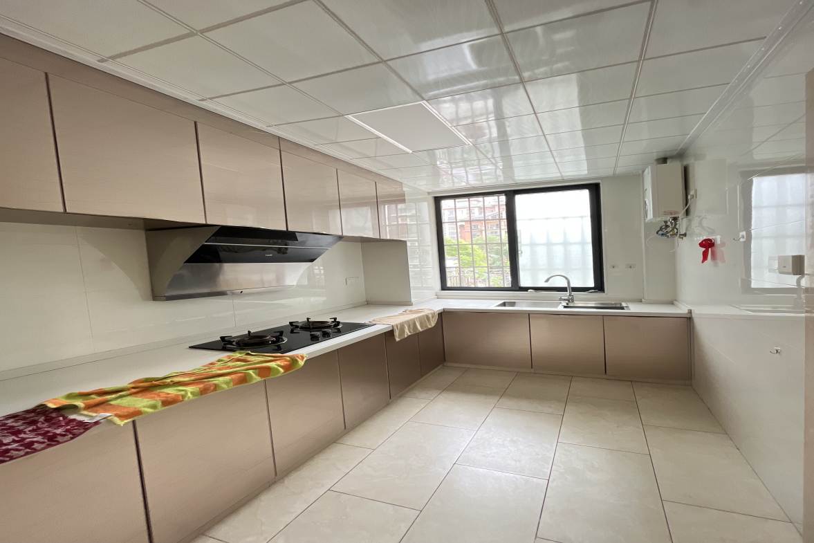 君馨名邸  3室2厅1卫    1900.0元/月室内图