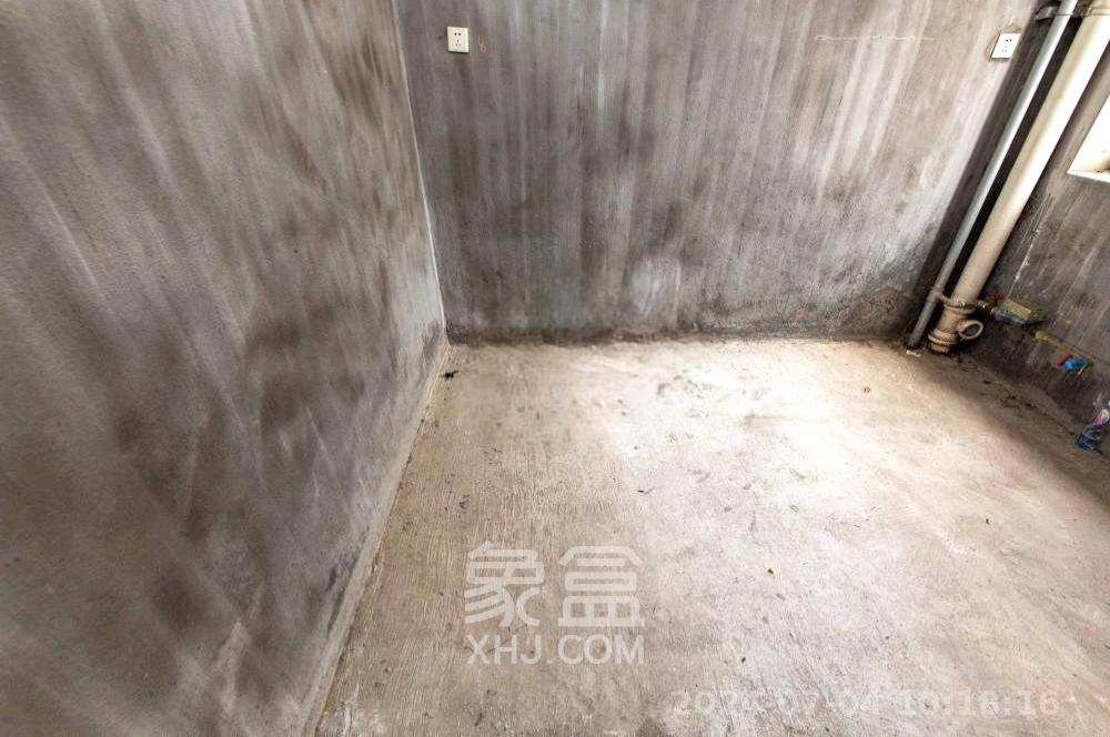 中城丽景香山园  3室2厅2卫   1800.00元/月室内图