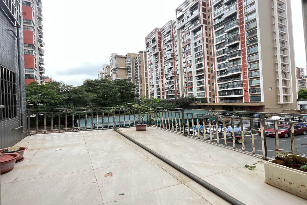 君馨名邸  3室2厅1卫    1900.0元/月室内图