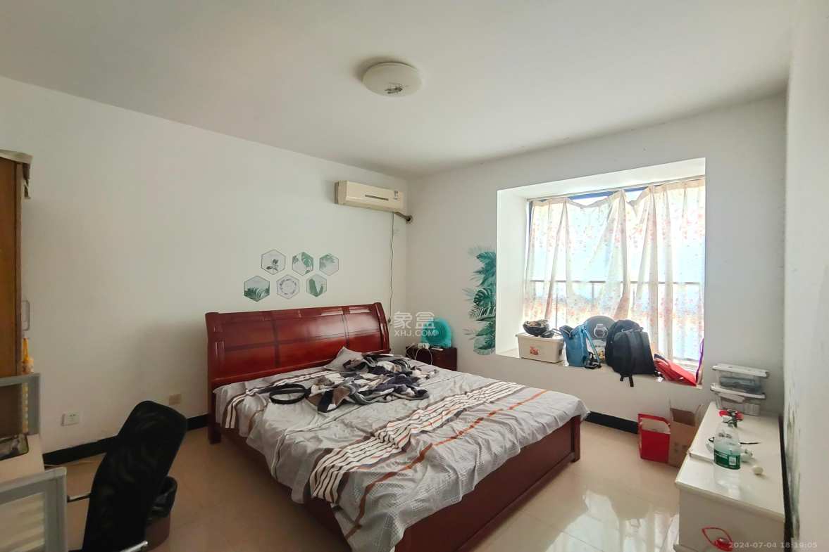 湘江世纪城融江苑 3室2厅2卫 2100.0元/月 湘江世纪城融江苑 3室2厅2卫 2100.0元/月室内图