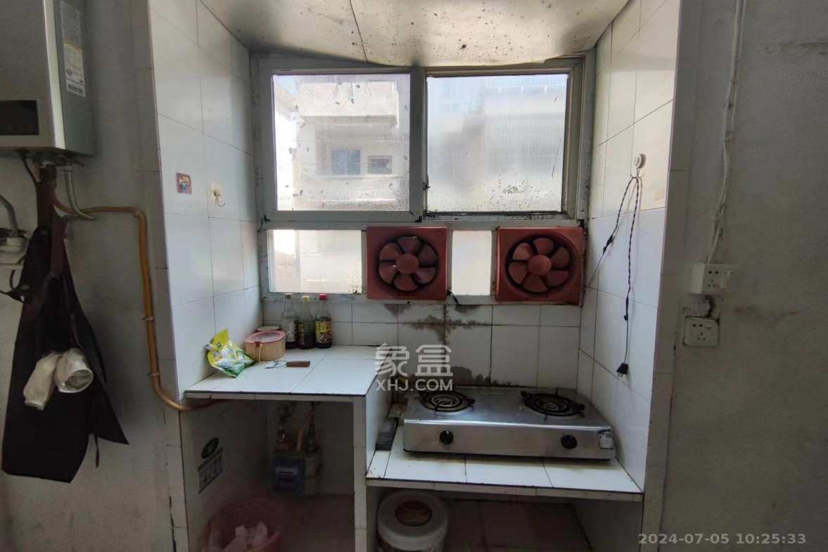 妹子山社区（曙光社区）  1室1厅1卫   1200.00元/月室内图