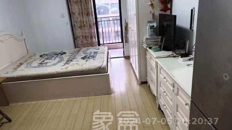 万科金域华府一期  1室1厅1卫   1500.00元/月室内图