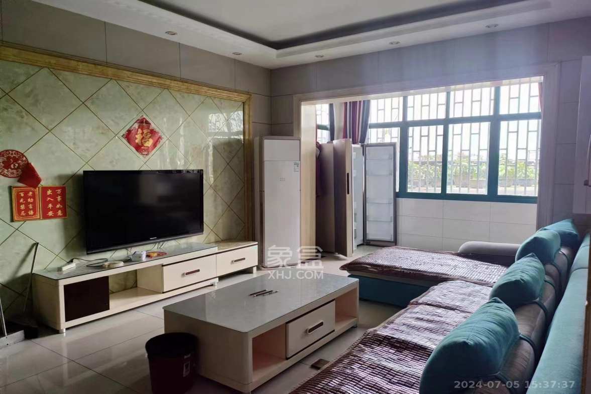 红建滨水铭城  3室2厅1卫   1500.00元/月室内图1