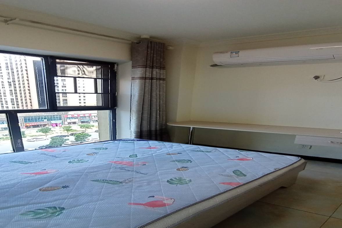 百弘学府城 1室1厅1卫 1000.0元/月 百弘学府城 1室1厅1卫 1000.0元/月室内图