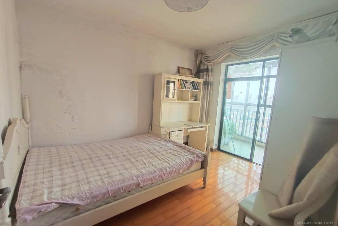 圆梦完美生活 3室2厅2卫 1800.0元/月 圆梦完美生活 3室2厅2卫 1800.0元/月室内图