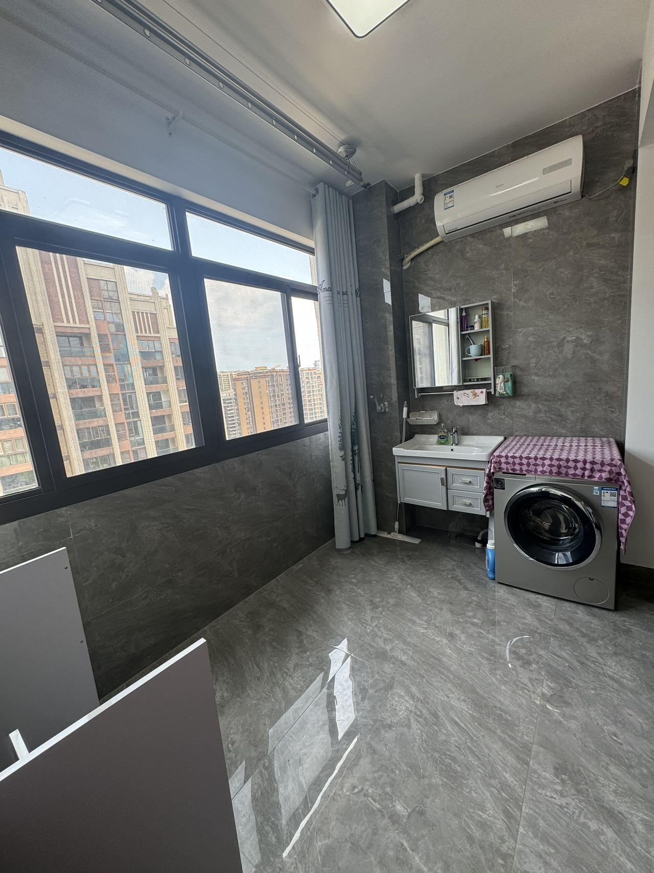 鲁能钓鱼台美高梅  2室2厅1卫    125.0万