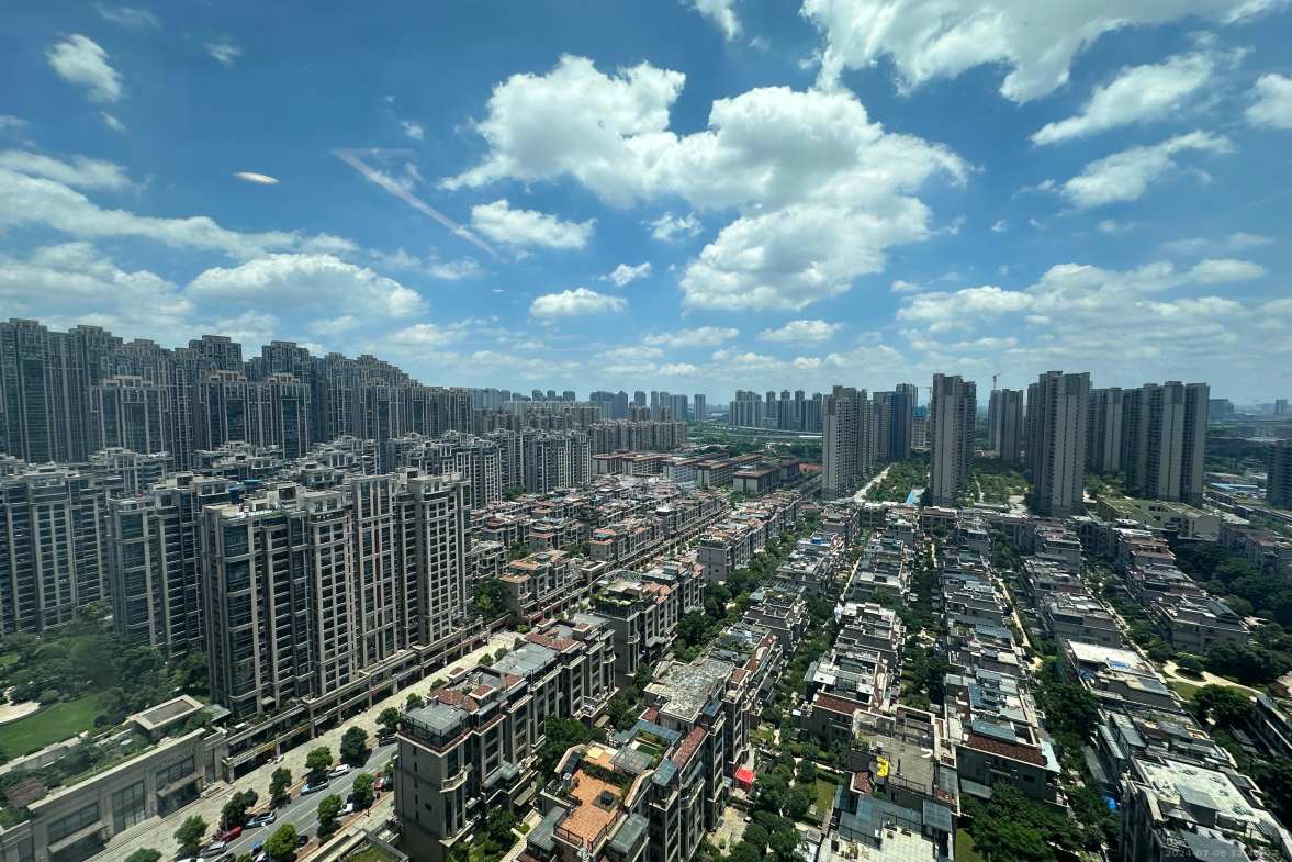 明昇壹城（明昇时代广场）三期  2室1厅1卫   4500.00元/月室内图