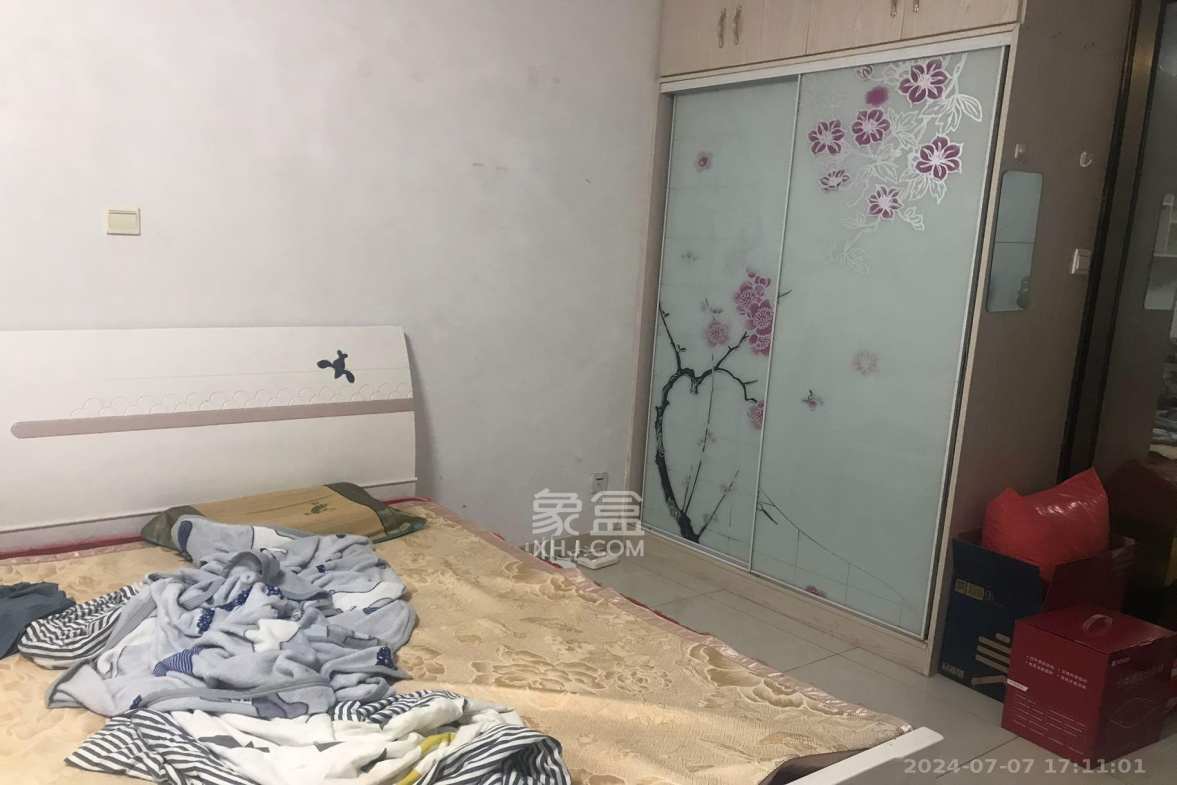 万科魅力之城  1室1厅1卫   1400.00元/月室内图