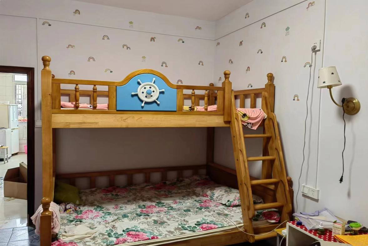 娄底市电子研究所 2室1厅1卫 28.0万 娄底市电子研究所 2室1厅1卫 28.0万客厅