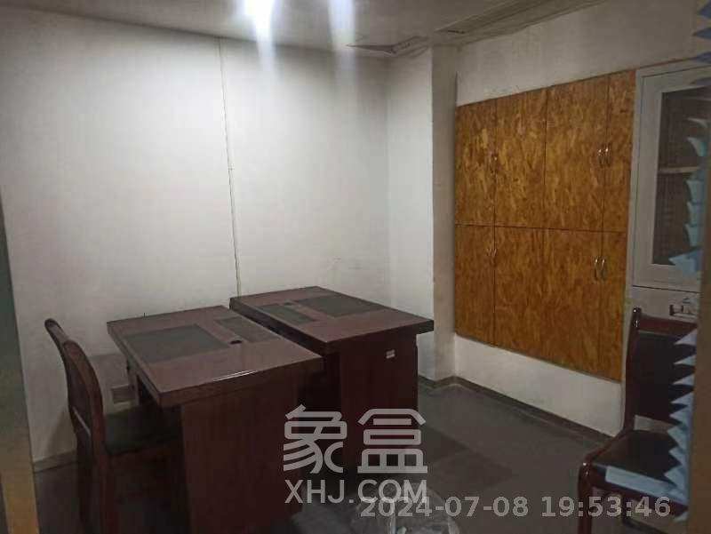 摩天一号  1室0厅0卫    10000.0元/月 摩天一号  1室0厅0卫    10000.0元/月室内图