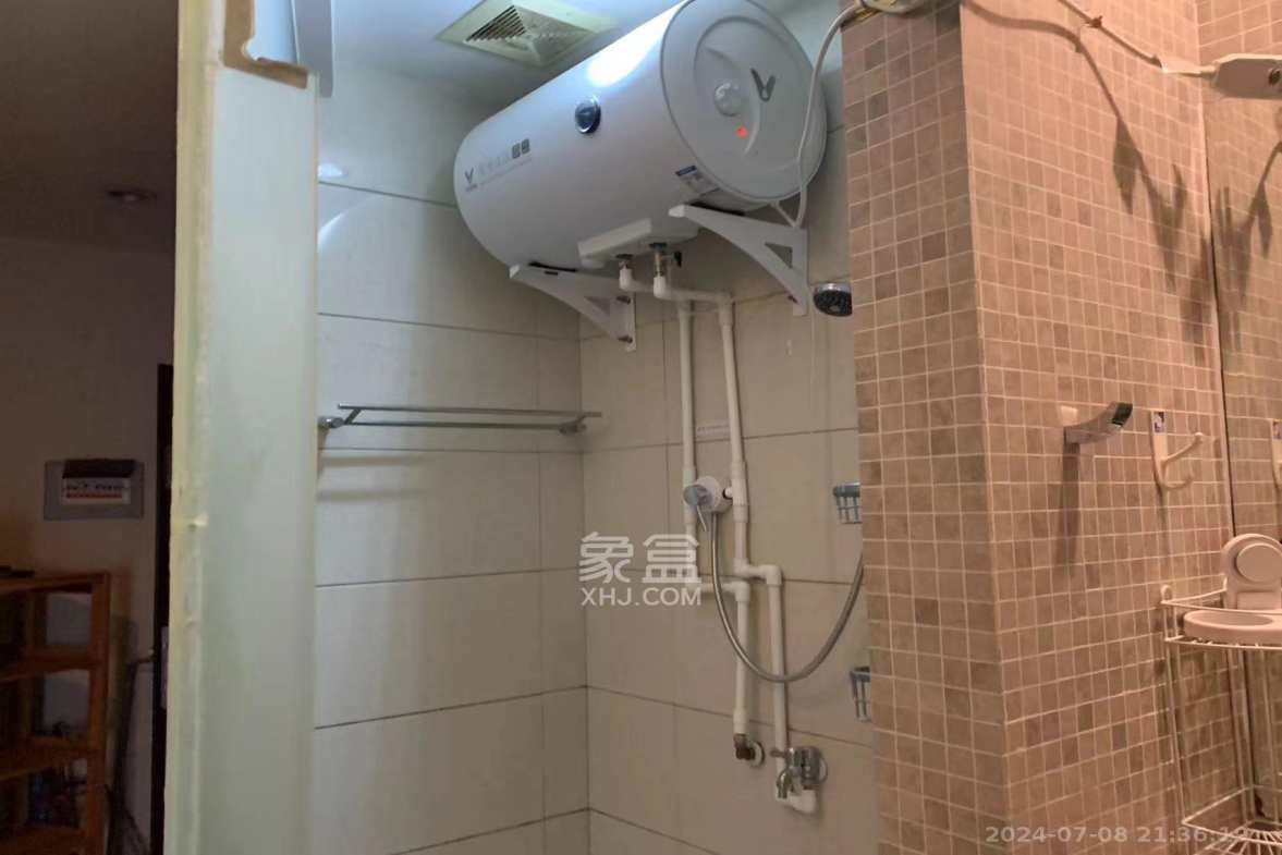 铂宫  1室1厅1卫    2300.0元/月室内图