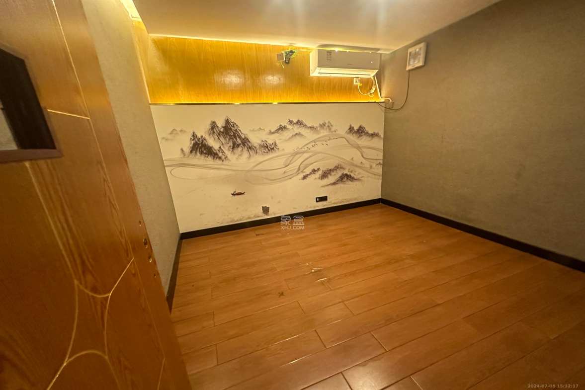 新世界百货（湖南供销大厦）  1室0厅0卫   7500.00元/月室内图1