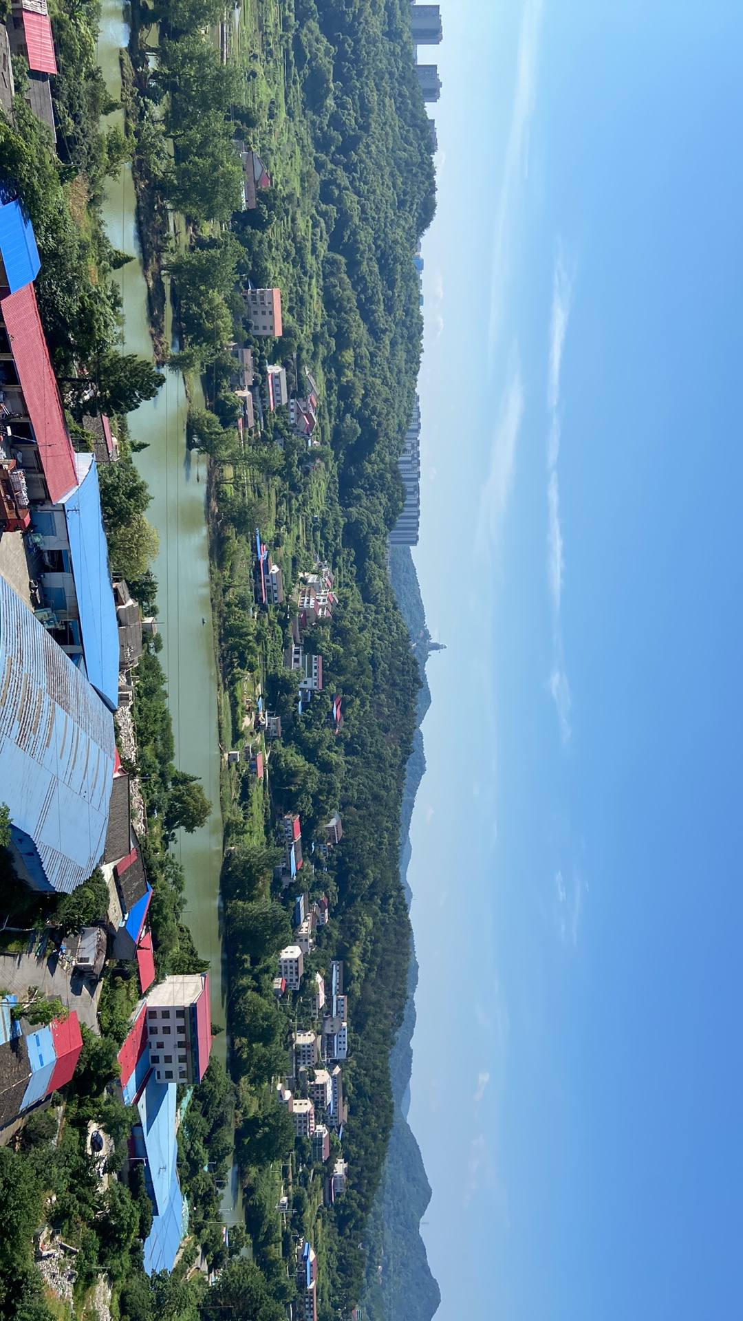 中甸.上河郡 3室1厅1卫 71.8万 中甸.上河郡 3室1厅1卫 71.8万客厅