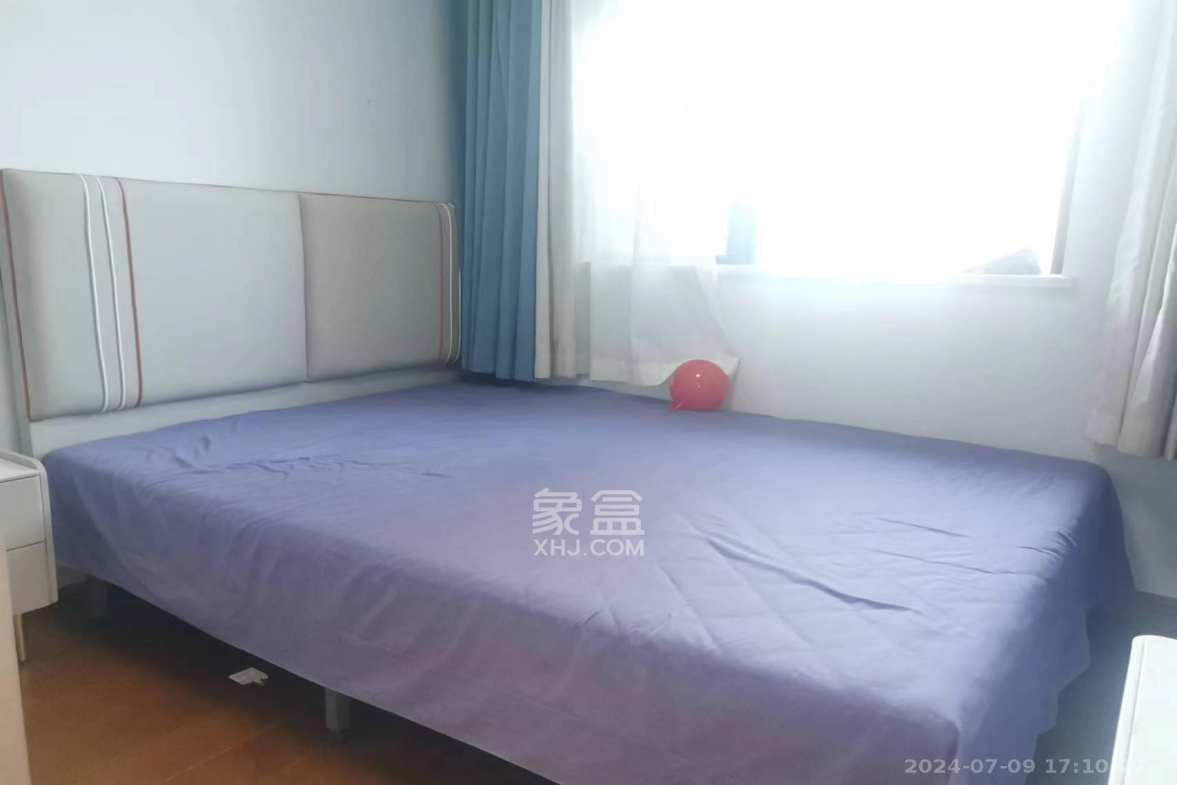 上园商住小区  3室2厅1卫    3400.0元/月室内图