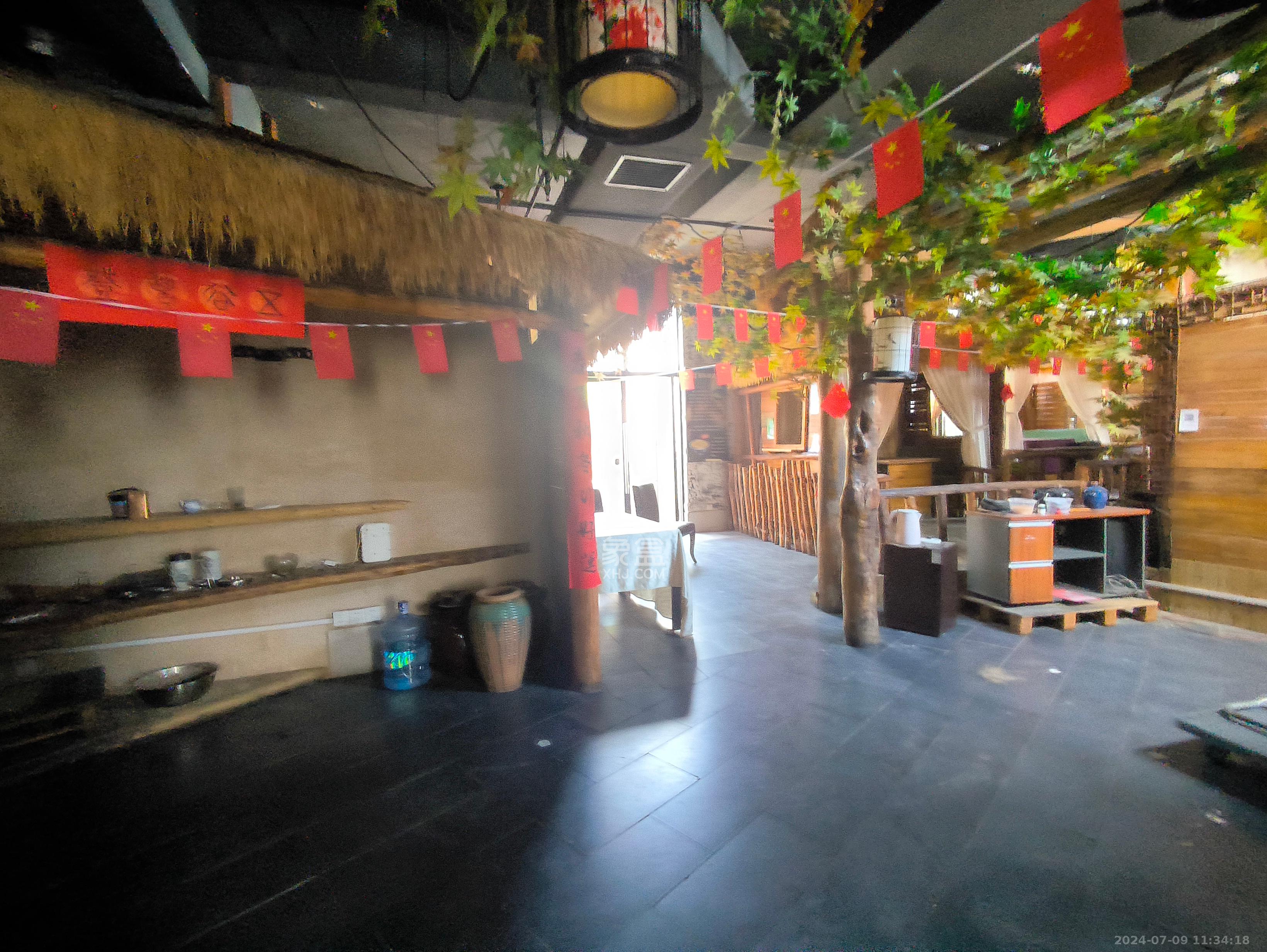 渔人码头   320.0㎡      30400.0元/月室内图