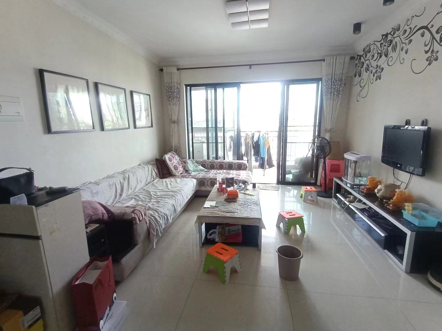 凤凰白龙新城  3室2厅1卫    165.0万