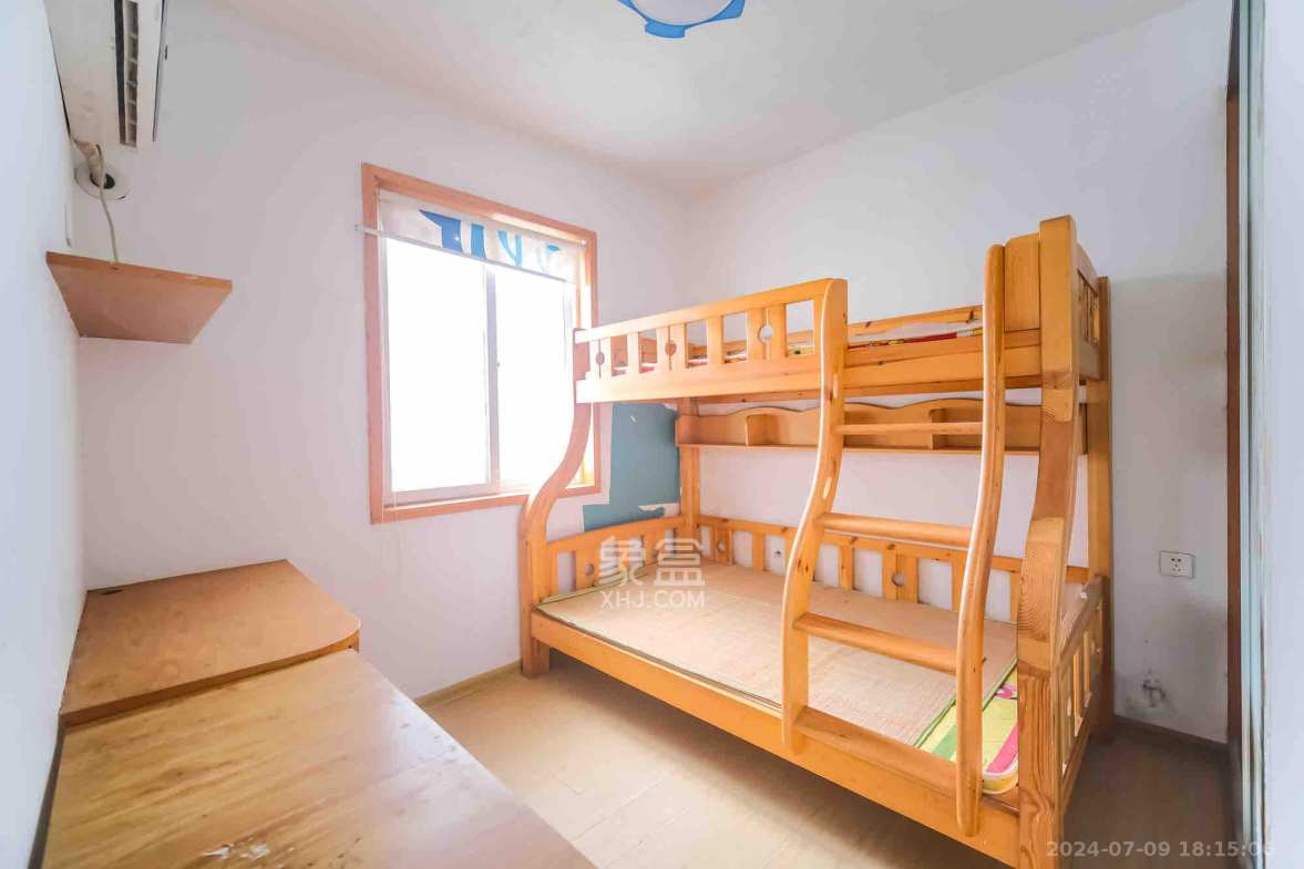 世景华庭  2室2厅1卫   1600.00元/月室内图