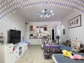 南风苑  3室2厅2卫    70.0万