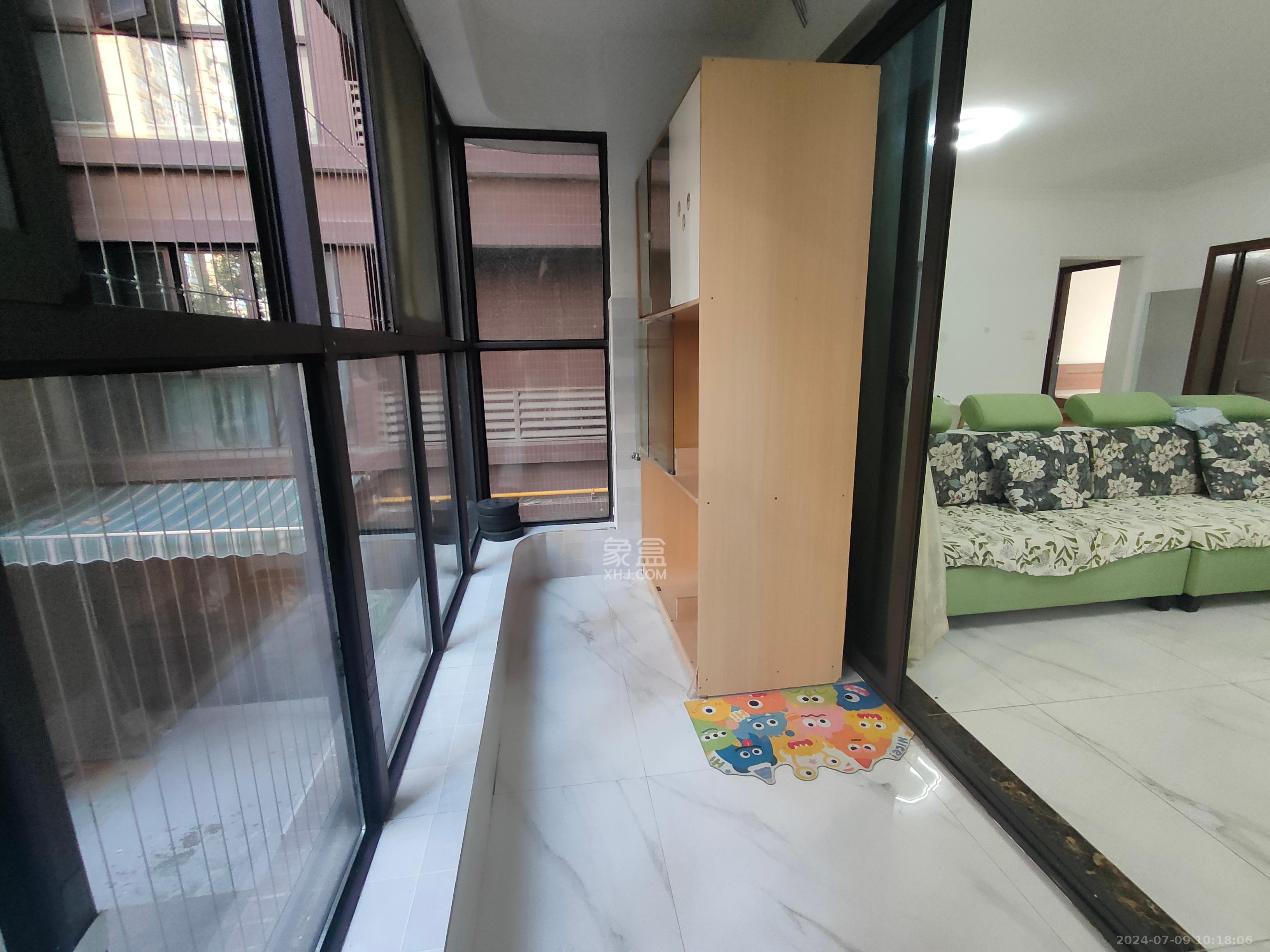 润和长郡（润和紫郡二三期）  4室2厅2卫    2500.0元/月